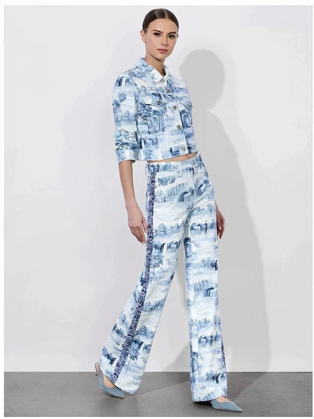 Alice + Olivia 28 Wide Leg Pant Blue & White Waist 28 NWT